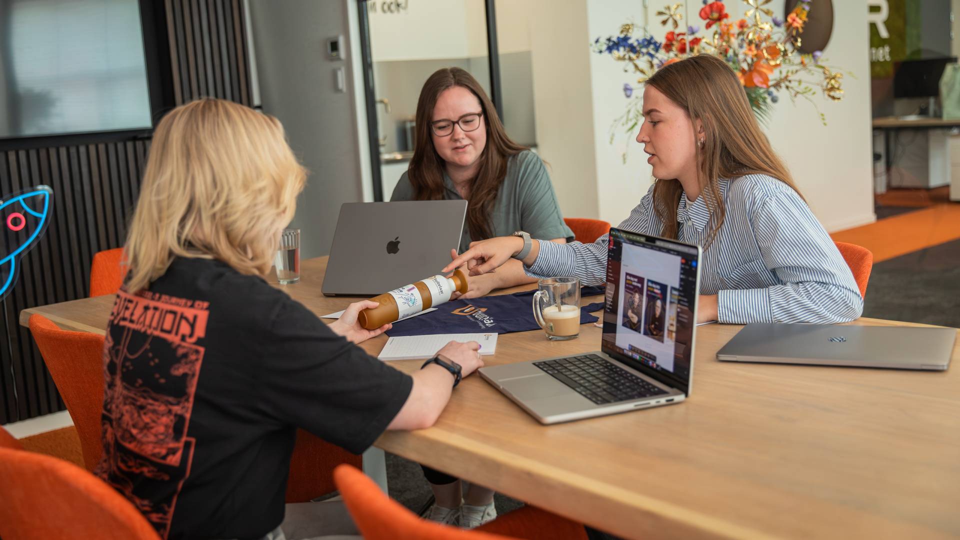 Marketing die jouw <br>organisatie <strong> vooruitbrengt </strong>